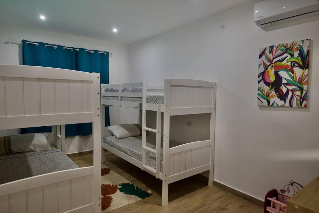 Villa Du Beau Vallon 2 Jacuzzi Privatif Et Piscine Chauffee Partagee Saint-Benoît Екстериор снимка