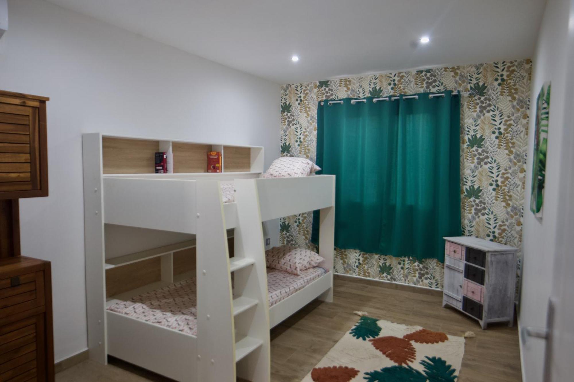 Villa Du Beau Vallon 2 Jacuzzi Privatif Et Piscine Chauffee Partagee Saint-Benoît Екстериор снимка