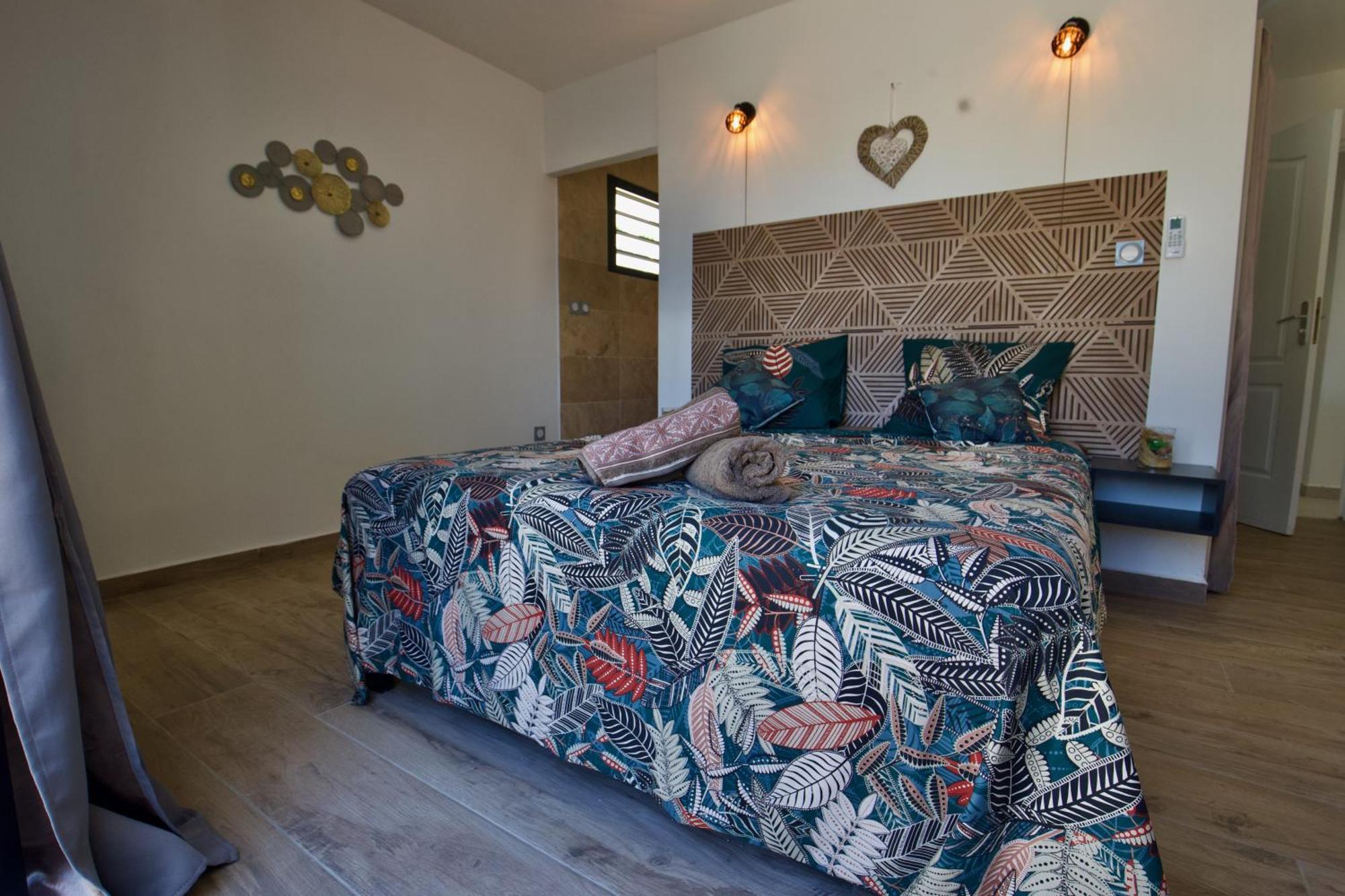 Villa Du Beau Vallon 2 Jacuzzi Privatif Et Piscine Chauffee Partagee Saint-Benoît Екстериор снимка